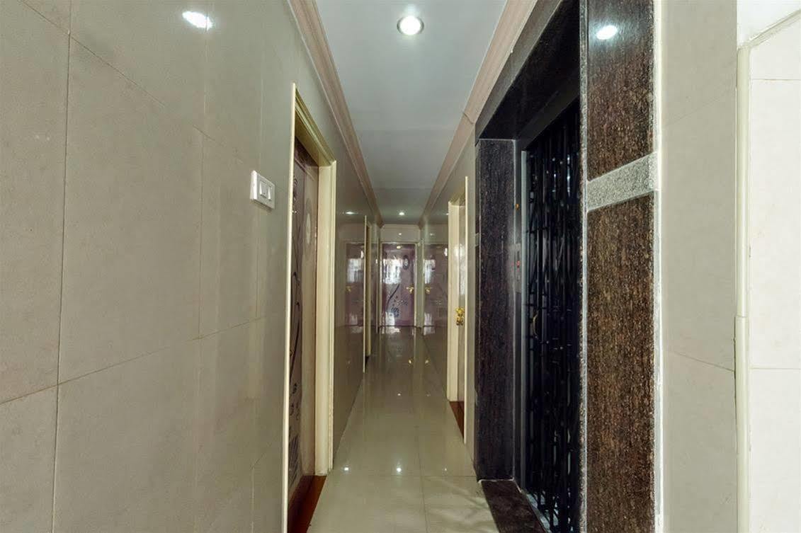 Kvr Deluxe Residency Willa Tirupati Zewnętrze zdjęcie